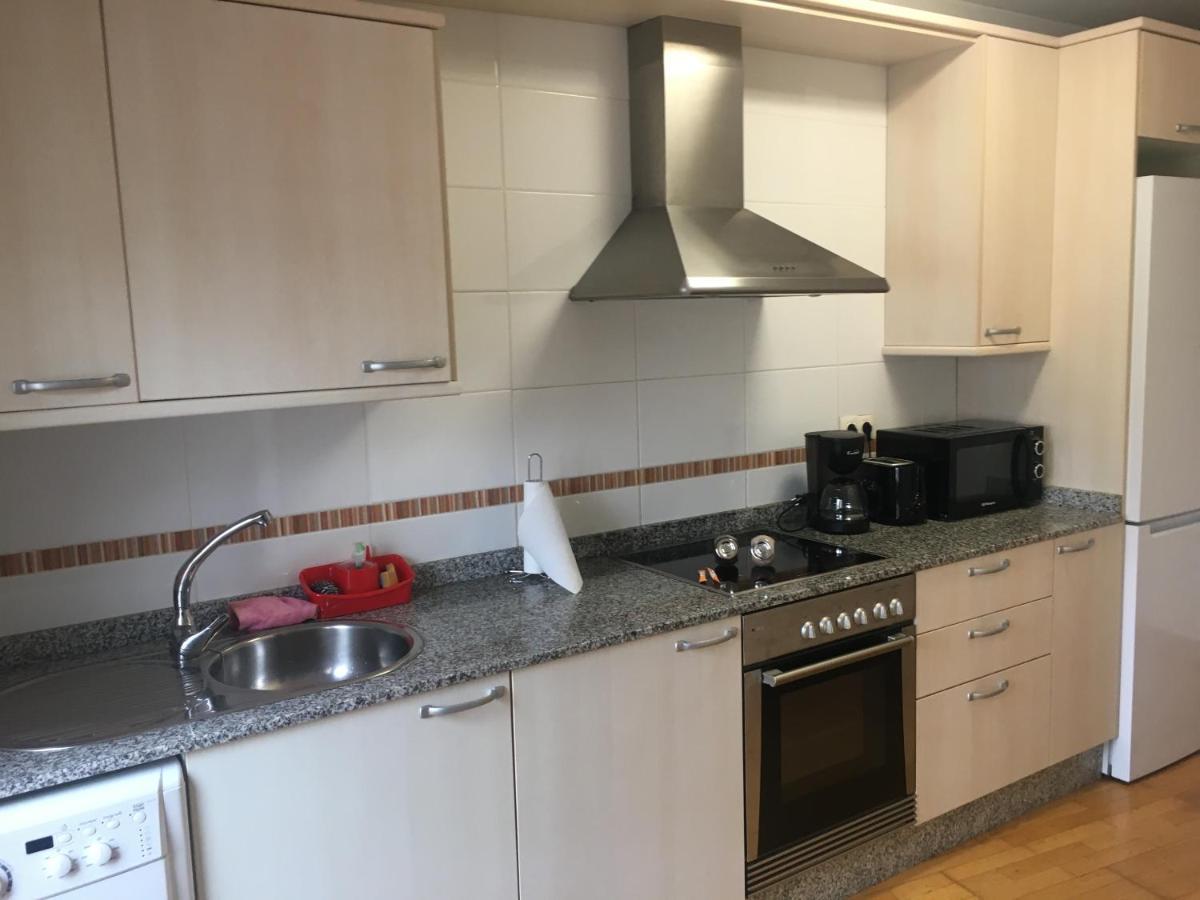 Acogedor Apartamento Atico En El Centro De O Porriño Екстериор снимка